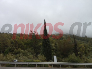 Τοπίο στην ομίχλη ο Υμηττός!