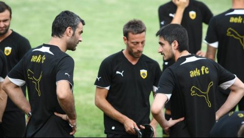 Χαμός στην ΑΕΚ