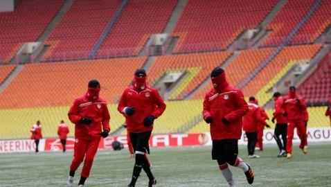 Στο πολικό ψύχος ο Ολυμπιακός