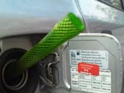 Αδειαζε τα… απορριματοφόρα