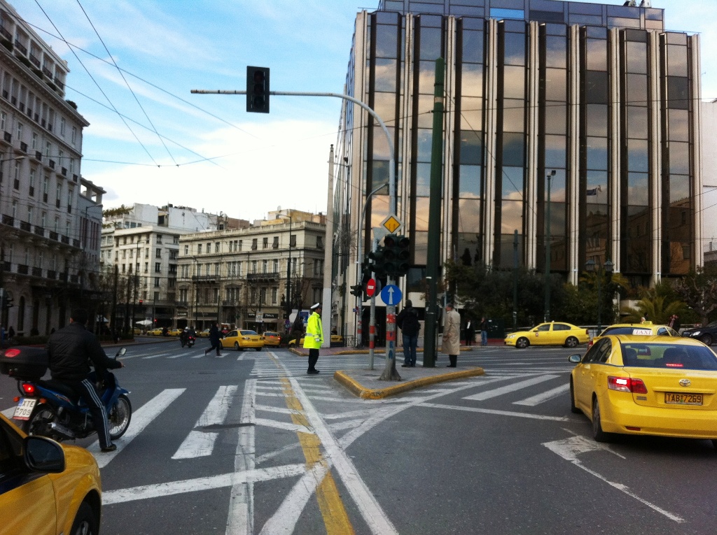 Τώρα-Κυκλοφοριακό χάος