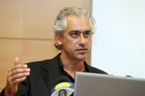 Απάντησε στον Λοβέρδο