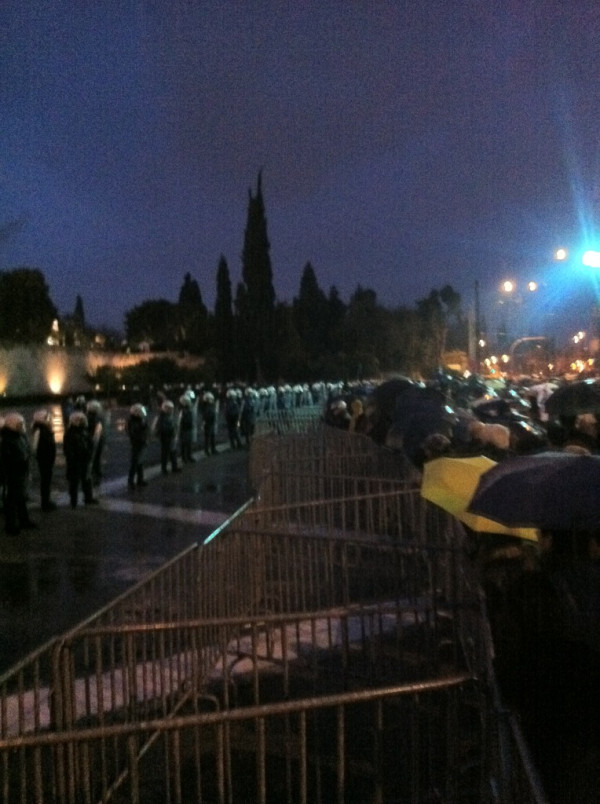 Τώρα-Σύνταγμα