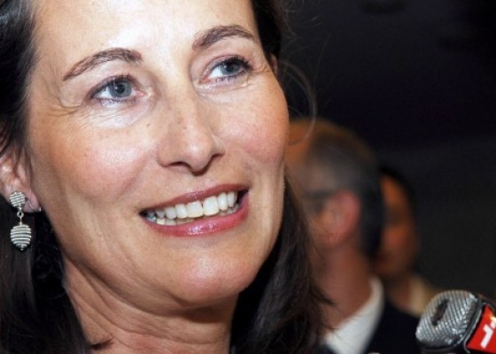 “Οι τράπεζες δίνουν τις διαταγές”