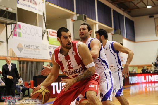Live: ΕΦΕΣ – ΟΛΥΜΠΙΑΚΟΣ 42-48