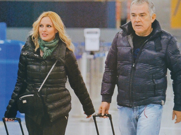 Πού διασκέδασε Η Π. Ζήνα;