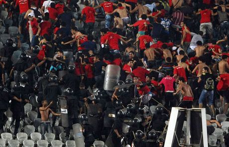 Σκοτώθηκαν 7 σε αγώνα