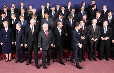 Τώρα-Αναβάλλεται η Σύνοδος Κορυφής;