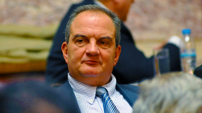 Τώρα-Η γραμμή Καραμανλή