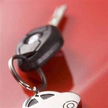 Χτύπησαν 74χρονο