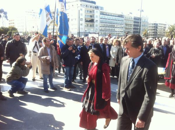 Τώρα στο Σύνταγμα