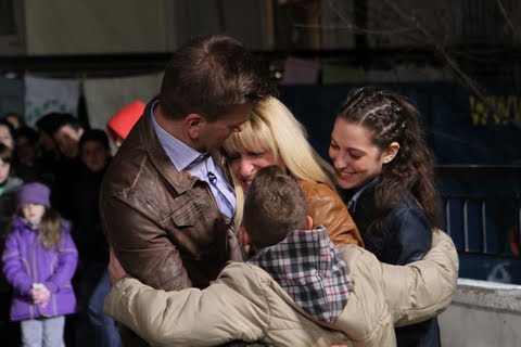 Απόψε…”Με το δεξί”