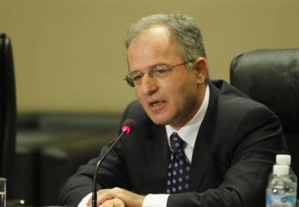 “Συμφωνία μεν αλλά”