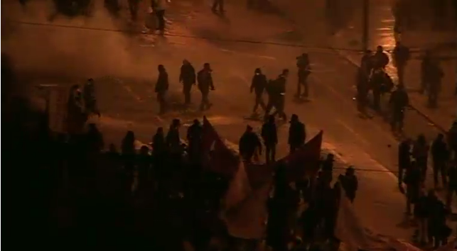 Εσείς μεταδίδετε…