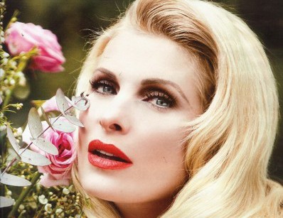 Η Ελένη τα κάνει όλα, εκτός…