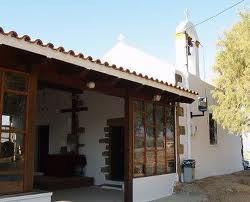 Έκλεψαν μόνο τις …λυχνίες!