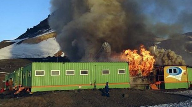 ‘Εκρηξη σε ερευνητικό κέντρο