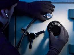 Τους βγήκε η μέση, αλλά…