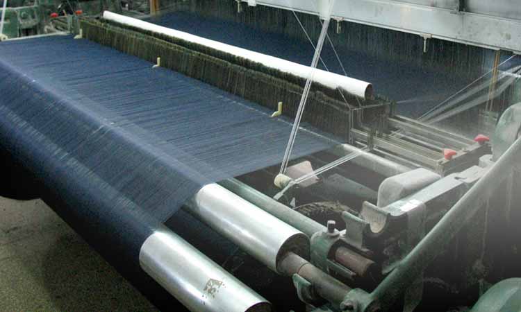 «Γάζωσαν» εργοστάσιο