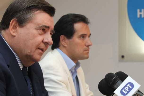 Ξανά χέρι-χέρι;