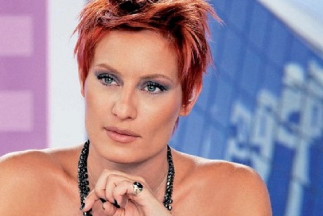 Η Ελεονώρα κάνει τέστ…