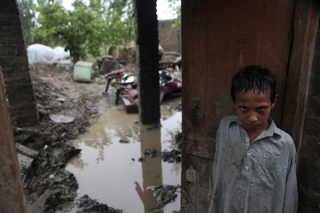 Ανησυχεί για το Πακιστάν το ΔΝΤ