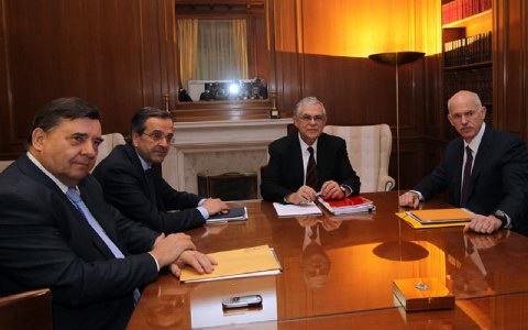 Παρατείνουν την παράταση