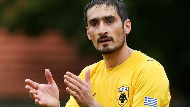 Live: ΟΛΥΜΠΙΑΚΟΣ – ΑΕΚ 2-0