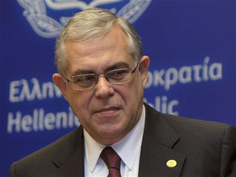 Δημοσκόπηση υπέρ… Παπαδήμου