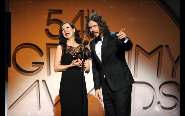 6 στα 6… Σάρωσε η Adele!