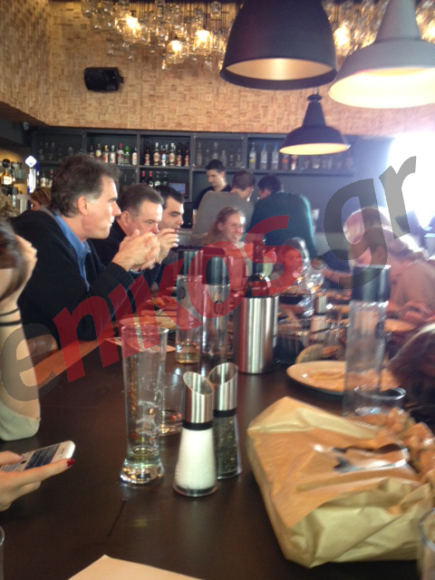 Που τρώει ΤΩΡΑ ο Ν.Παπανδρέου;