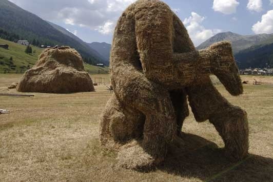 Αυτή κι αν είναι κωλοτούμπα