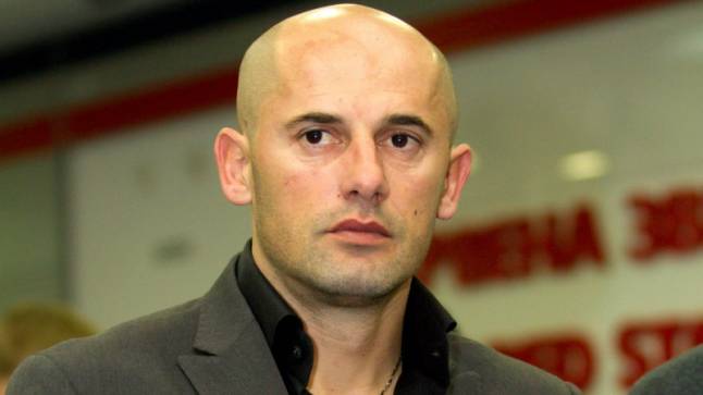 Μόνο στον eniko