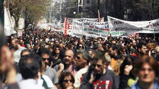 Τώρα: Ειρηνικά οι πορείες