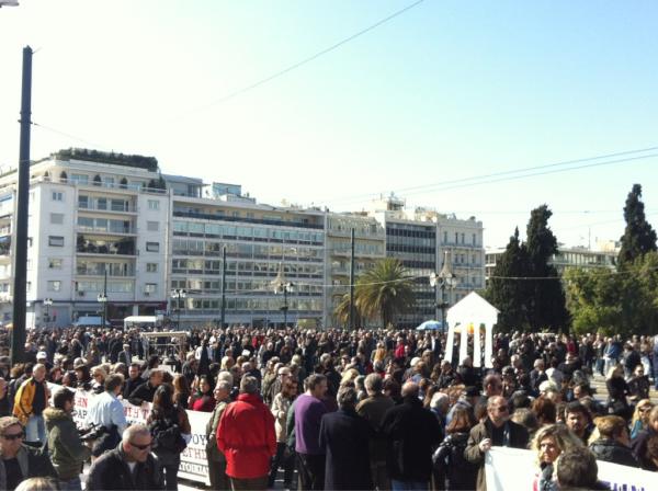 Τσολιάδες-διαδηλωτές στο Σύνταγμα