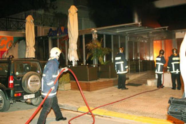 Εμπρησμό βλέπει η Πυροσβεστική