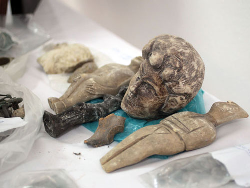 Προθεσμία οι αρχαιοκάπηλοι