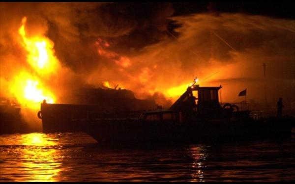 Έσβησε η φωτιά στον Πειραιά