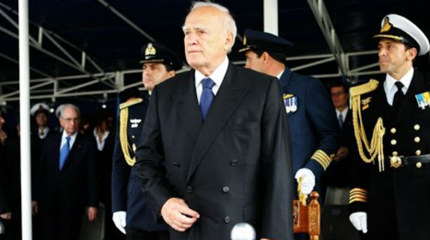 Αθώοι για το “προδότη”