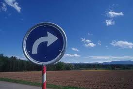 Έκλεβαν πινακίδες οδικής σήμανσης