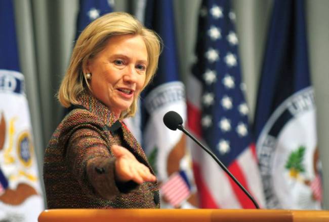 Χείρα βοηθείας στο Κάιρο