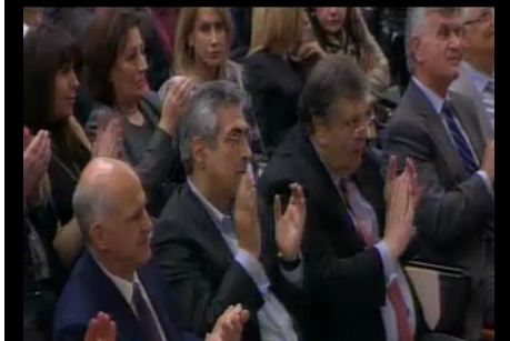 220 υπογραφές απέναντι σε 94