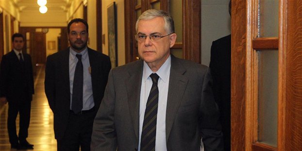 Σύσκεψη Παπαδήμου-υπουργών