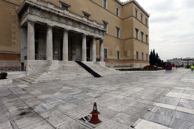 Μετεγγραφές του καφενείου