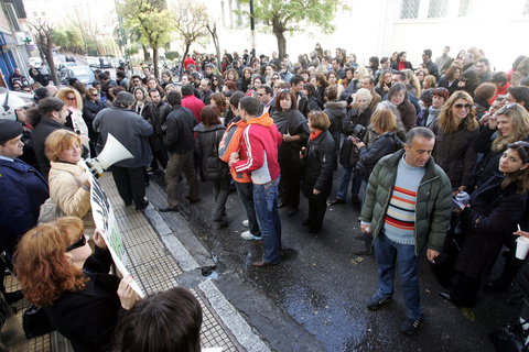 Θα το κλείνουν κάθε Πέμπτη