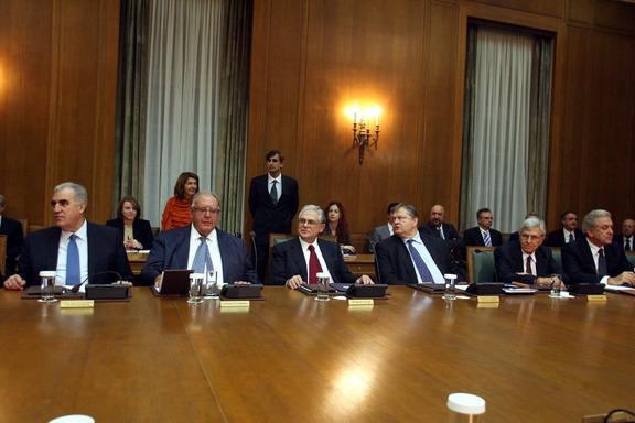 Εισήγηση Παπαδήμου στο υπουργικό