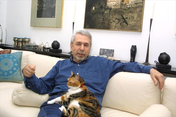 “Οι Έλληνες νιώθουν κατωτερότητα”