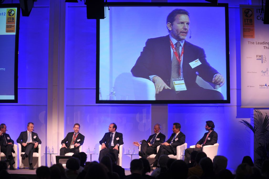 Γύρω γύρω όλοι στη μέση…