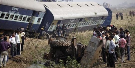17 νεκροί σε σύγκρουση τρένου