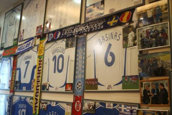 Εγκαίνια στο μουσείο της Εθνικής